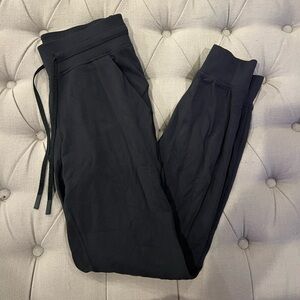 Lululemon Ready to Rulu joggers size 4 29”